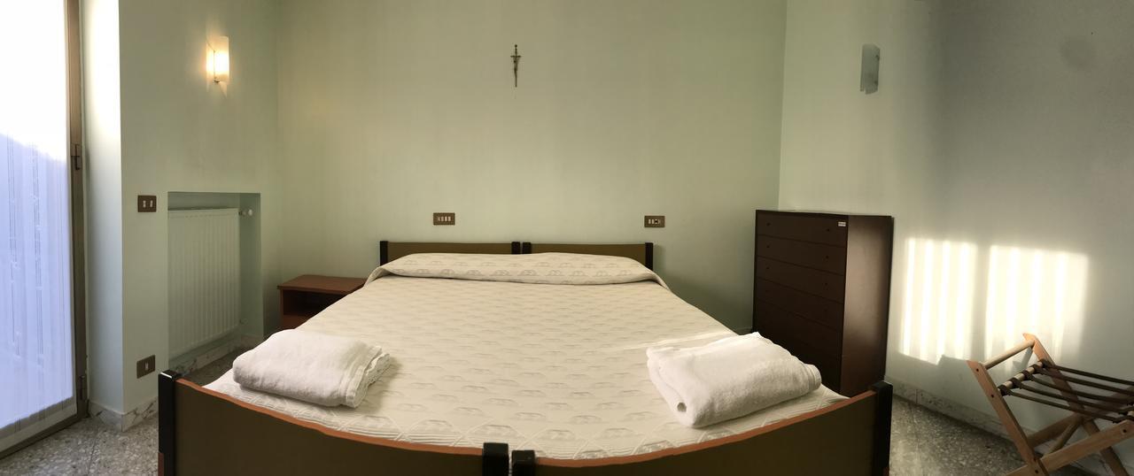 Casa Nostra Signora Ξενοδοχείο Isola Farnese Εξωτερικό φωτογραφία